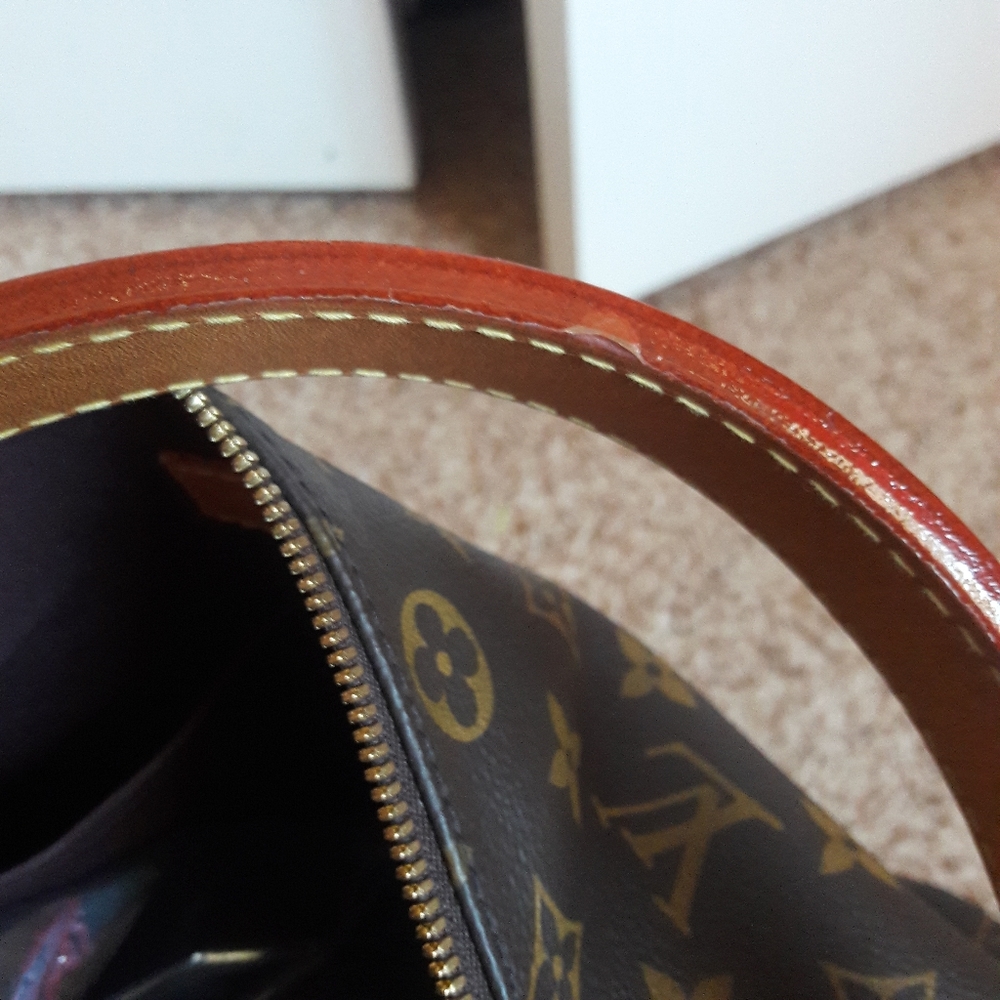 TRADED ❤️ Louis vuitton Berri PM - Picture 9 of 16